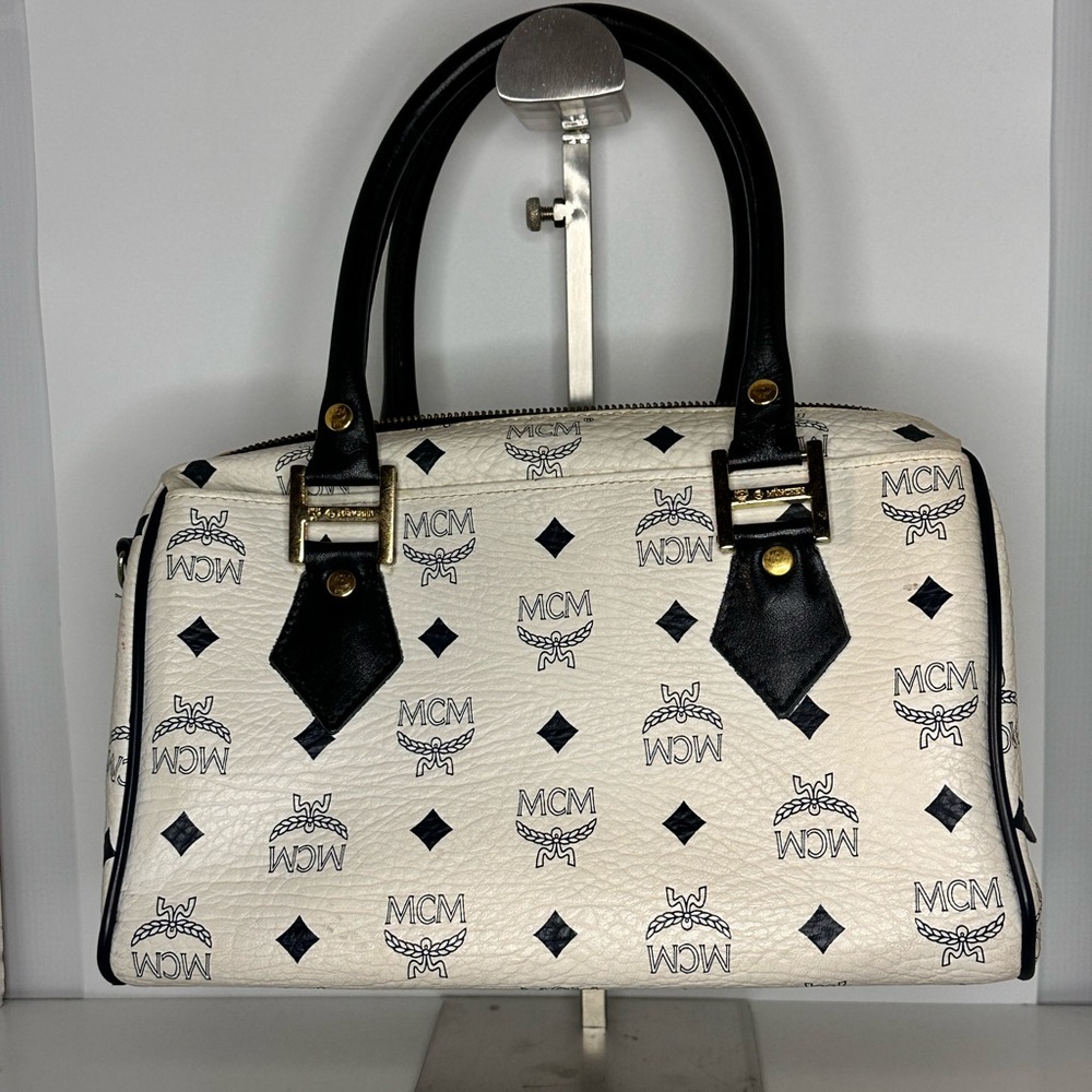 MCM White and Black Boston - Picture 2 of 9